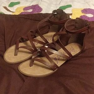 Zipup sandals